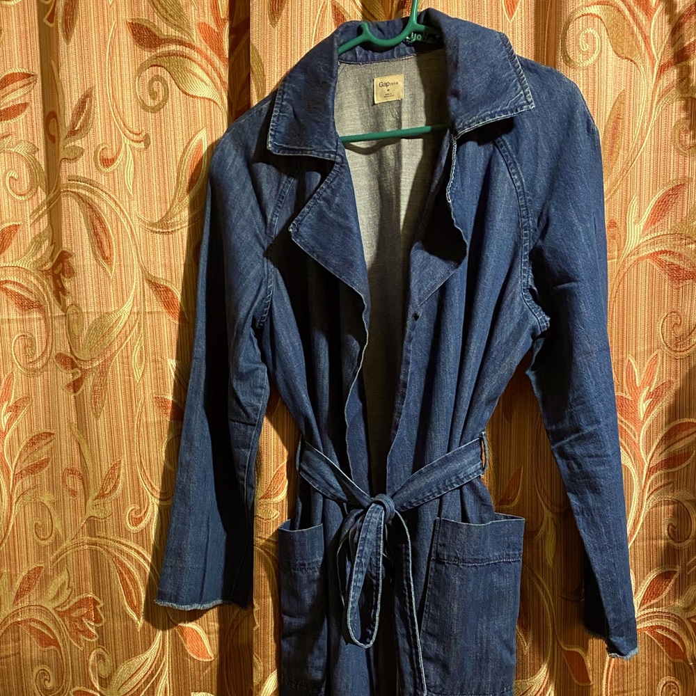 Gap Denim 3/4 jacket w/belt